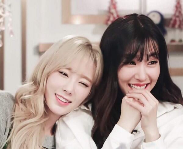 11 Kebiasaan Ini Cuma Dimengerti Oleh Fans KPop, Setuju Gak Nih?