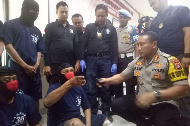 Satroni Gerai Ponsel di Cikupa, Komplotan Perampok Bersenjata Dibekuk