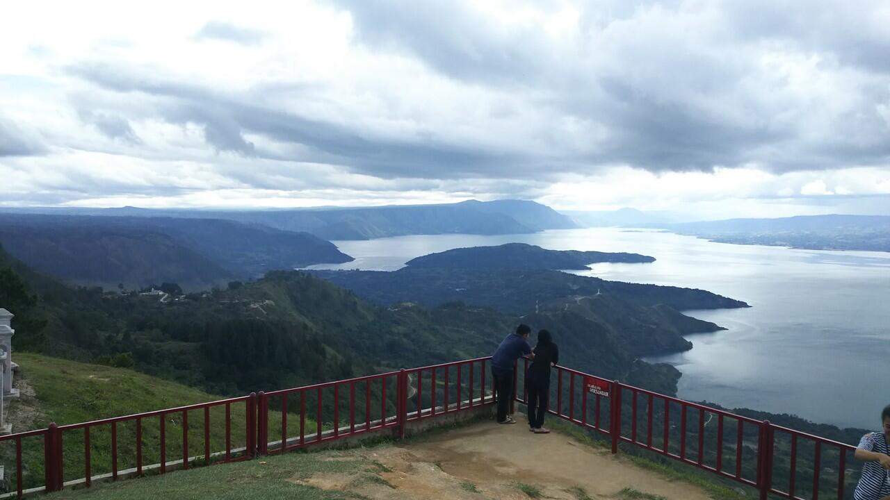 Indonesia Tanah Air Beta, Negeri dengan Sejuta Pesona