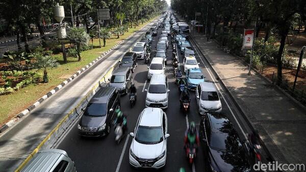 Ganjil Genap Makin Luas, Pengusaha Mobil Bekas Bersyukur