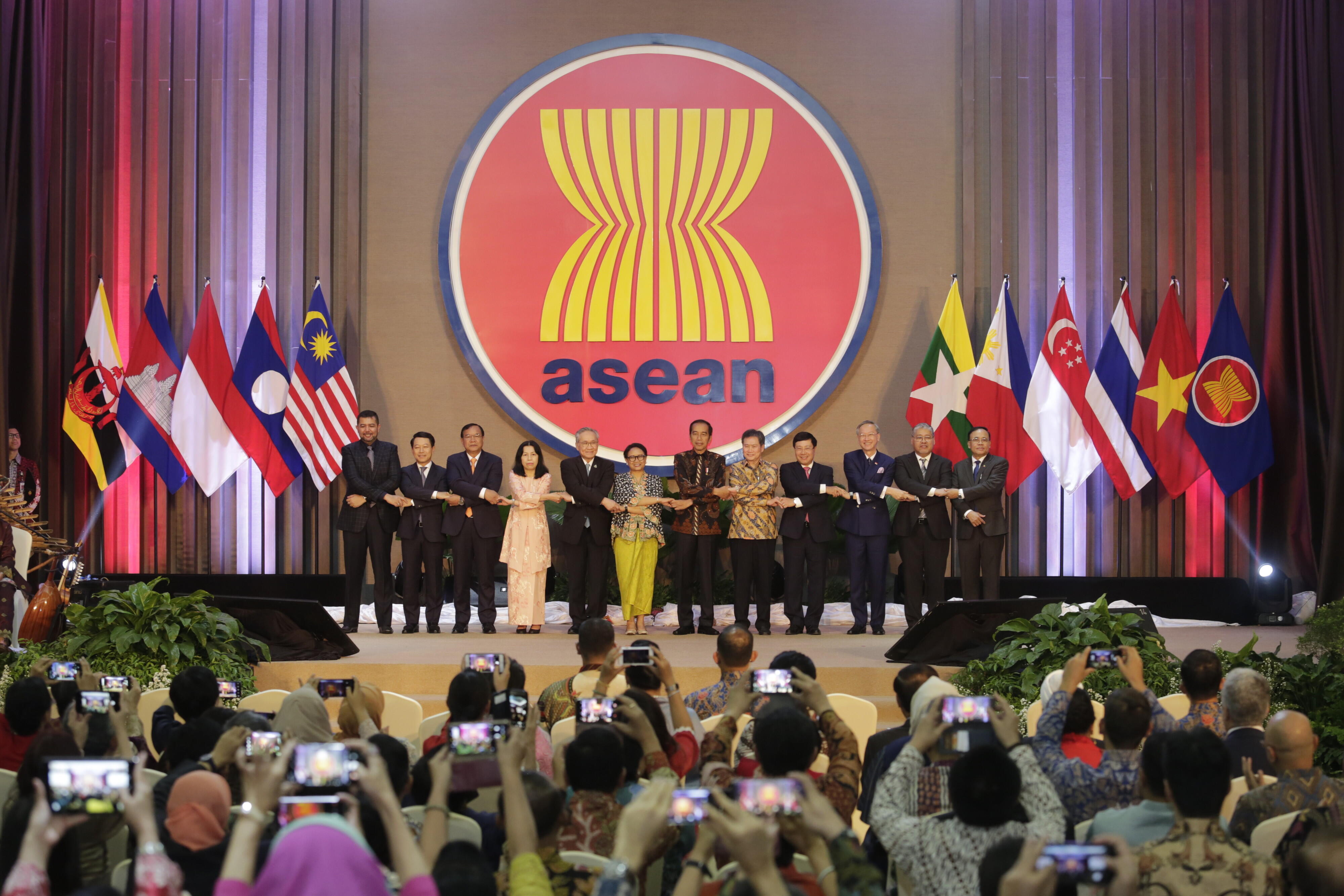 Presiden Resmikan Gedung Baru Sekretariat ASEAN