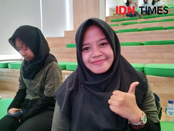 Perajin Difabel Jadi Cerita di Balik Jahitan Batik Kultur