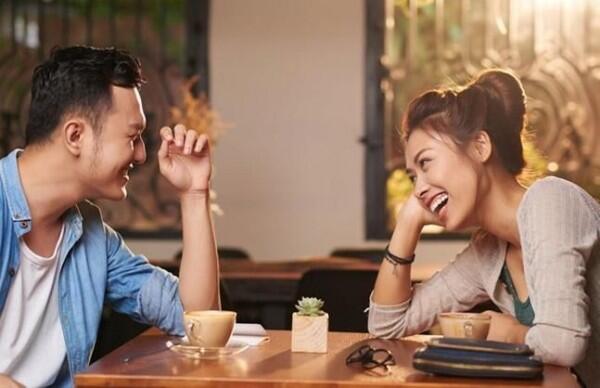 5 Hal Ini Akan Kamu Temui Jika Berpacaran dengan Seorang Ambivert