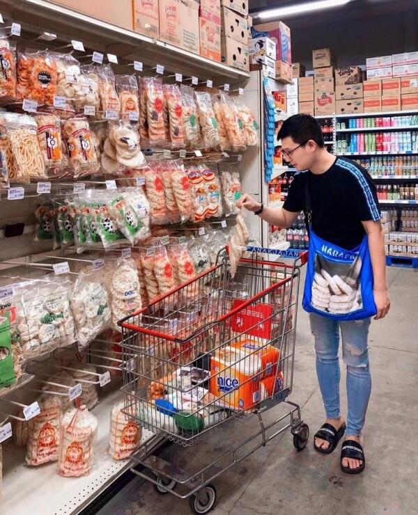 Pecinta Kuliner? Ini 8 Style Unik Ala Anakjajan yang Dapat Kamu Tiru