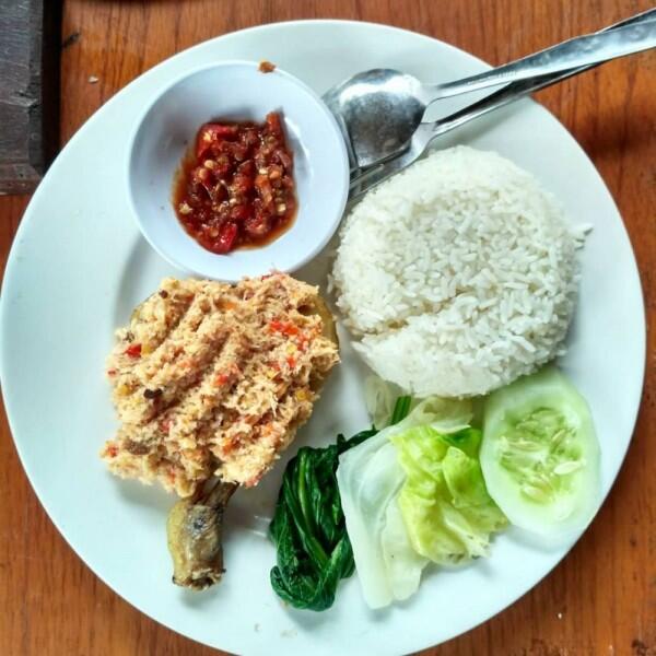 6 Pecel Pithik Khas Banyuwangi, Pedas Tapi Nikmat Banget!