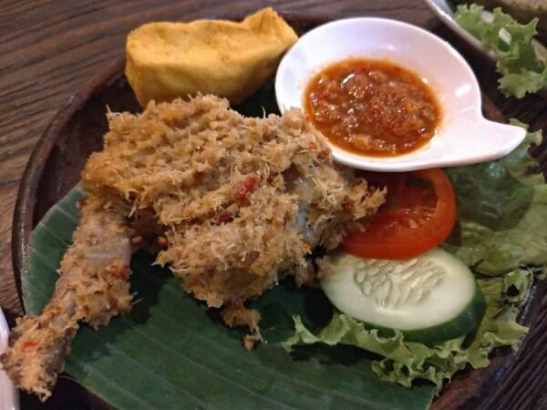 6 Pecel Pithik Khas Banyuwangi, Pedas Tapi Nikmat Banget!