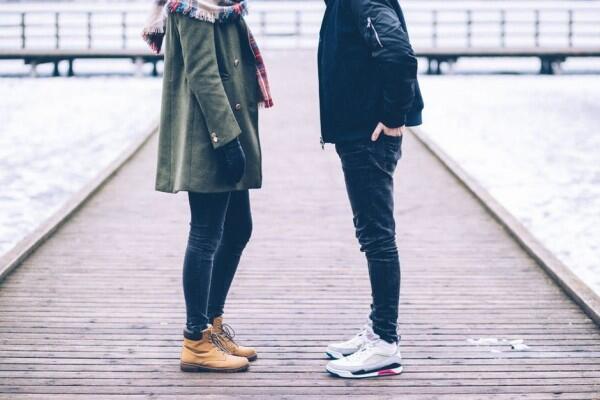 Gak Mau Putus Meski Pacar Bad Boy? Hati-hati Superhero Syndrome
