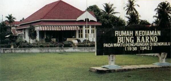 Kisah Sukarno dan 7 Penjara Tempat Pengasingannya