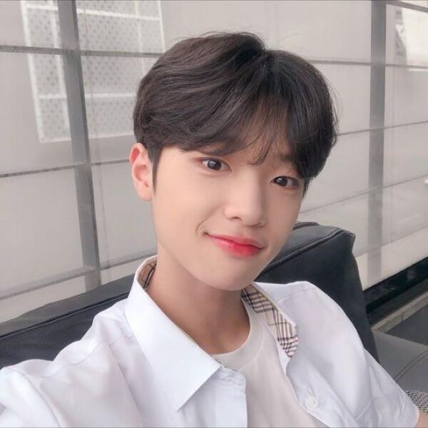 Kenali Lebih Dekat 11 Member X1, Grup Jebolan Produce X 101