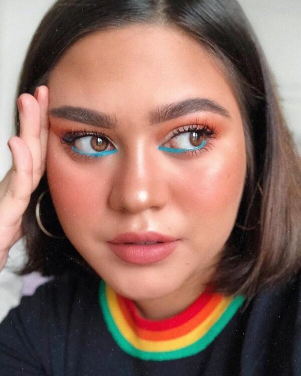 Unik dan Fresh, Intip 9 Inspirasi Riasan Mata ala Beauty Influencer!