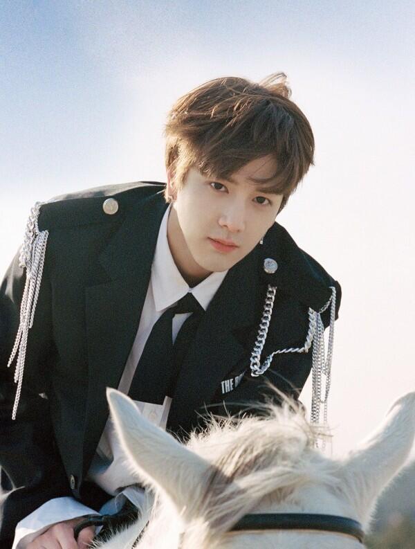 Berulang Tahun, Berikut 7 Potret Menawan Younghoon The Boyz