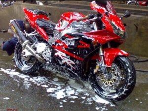 Inilah Tempat Cuci Motor Paling Murah Se Indonesia, Cuma 5 Ribu!