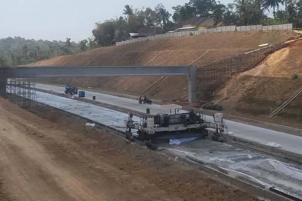 Pengusahaan Jalan Tol Semarang-Demak Diteken September