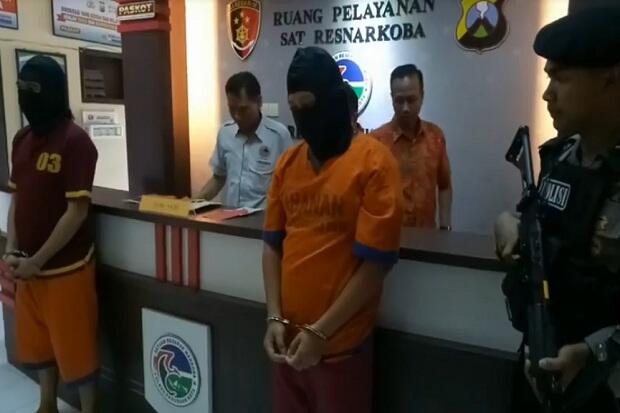 Terdesak Biaya Kuliah, Pegawai Honorer Pemkab Pasuruan Jualan Sabu