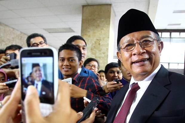 Ini Pertimbangan Darmin Terapkan PNS Kerja di Rumah