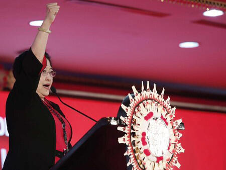 Megawati Siapkan Surat Pemecatan untuk Kader Diduga Kena OTT