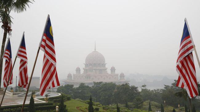 Jokowi Bertemu Mahathir Saat Kabut Asap Kepung Malaysia