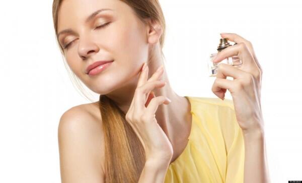 5 Tips Memilih Parfum yang Tepat dan Awet untuk Wanita, Gak Sulit!