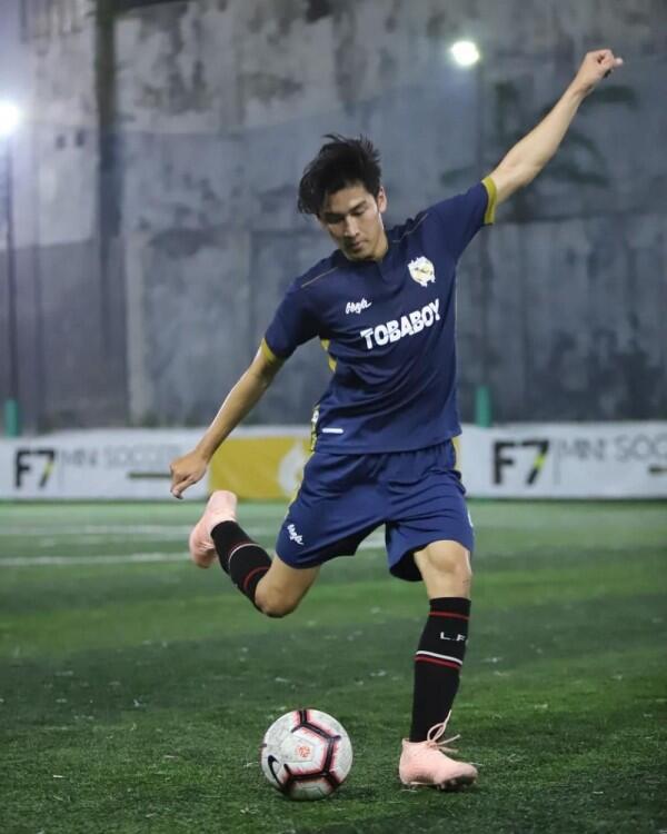 10 Keseruan Anrez Adelio Main Futsal, Pancarkan Aura Karismatik!