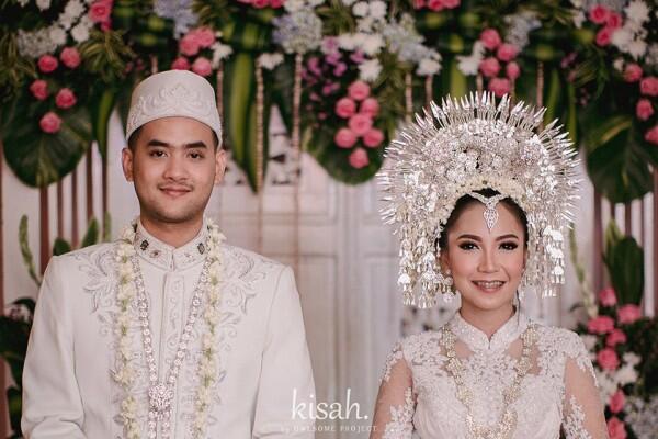 10 Referensi Baju Pernikahan Adat Minang, Indah & Mewah!