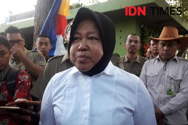 Hadiri Kongres PDIP di Bali, Risma Naik Ojek Online dari Bandara