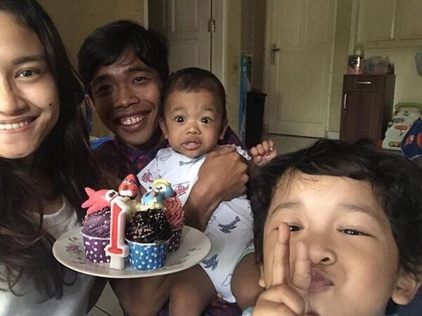 10 Kebersamaan Dede Sunandar & Anak Bungsu yang Idap Penyakit Langka