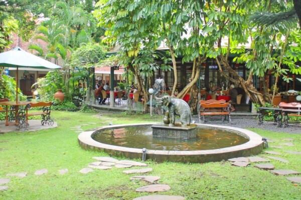 10 Hotel Murah di Solo yang Desainnya Unik dan Gak Bikin Bokek!