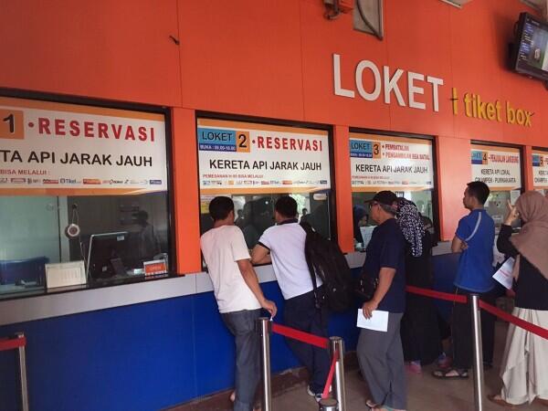 Kabar Gembira! Ada Diskon Tiket Kereta Api bagi Penumpang Kategori Ini