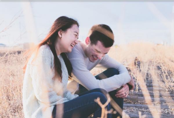 6 Alasan Cewek Cerewet Adalah Pacar yang Ideal, Harus Pertahankan!