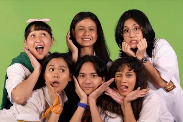 Bertambah Usia, Ini 7 Film Terkenal yang Diproduseri Mira Lesmana