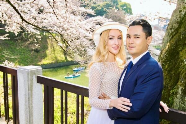 Hamil 7 Bulan, 10 Momen Romantis Varsha Strauss & Panji Trihatmodjo