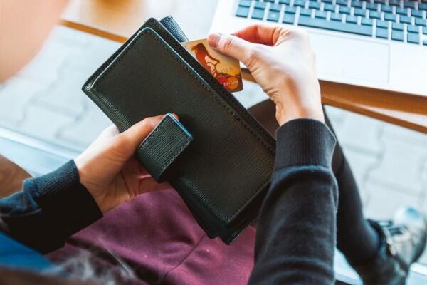 5 Alasan Kenapa Kamu Tidak Perlu Takut Menikah Sebelum Mapan