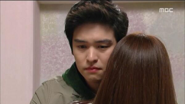10 Potret Transformasi Peran Lee Jang Woo, Aktor Utama Graceful Family
