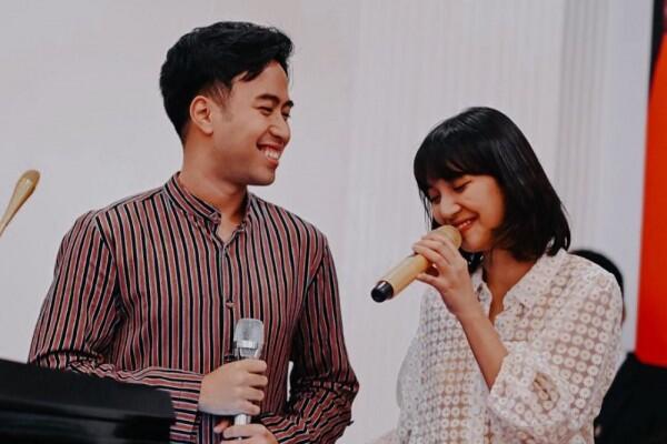10 Artis Indonesia ini Jarang Ekspos Kebersamaannya Bareng Pasangan