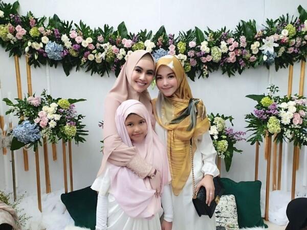 Lama Hilang dari Layar Kaca, 10 Potret Metha Yuna Istri Uki eks Noah