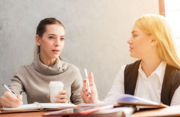 Hati-hati, 5 Hal Sepele Ini Bikin Hubungan Persahabatan Renggang Lho