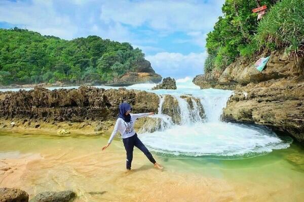 8 Pantai Tersembunyi di Malang, Cocok untuk Mengusir Penat dan Stres