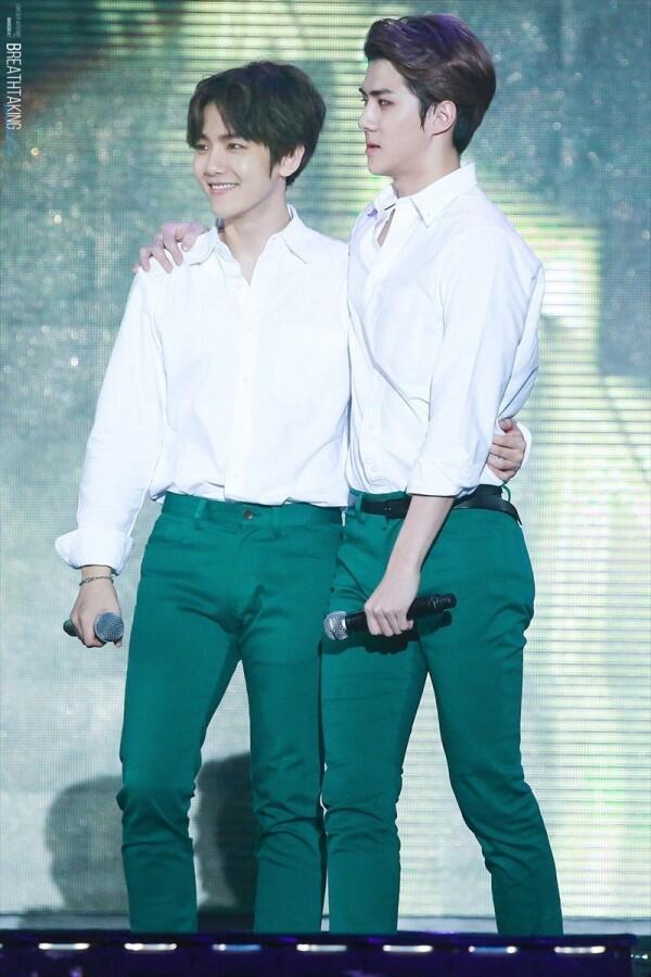 Kompak Bak Saudara, 8 Potret Persahabatan Sehun & Baekhyun EXO!