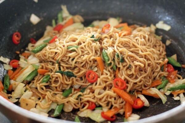 5 Resep Mi Instan yang Enak dan Gak Biasa, Dijamin Nagih!