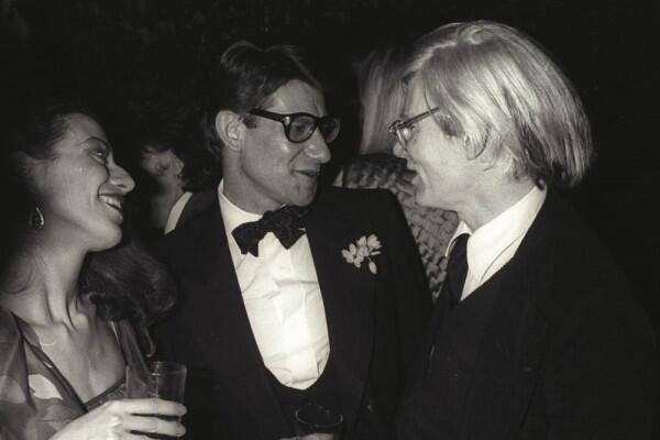 5 Fakta Yves Saint Laurent, Perancang Busana Legendaris Dunia