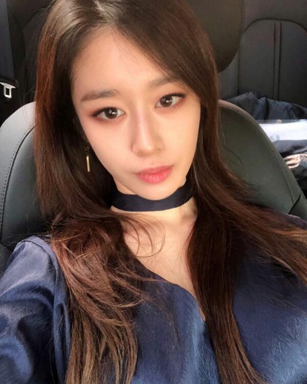 10 Potret Park Ji Yeon, Violinis Jutek di Drama Let Me Hear Your Song