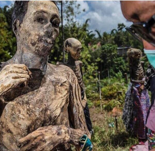 10 Tradisi Unik Masyarakat Adat Khas Indonesia yang Masih Eksis