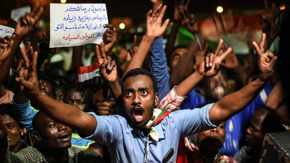 Kisah Hemeti, Penguasa Sudan yang Tak Lulus Sekolah dan Pernah Ekspor Unta