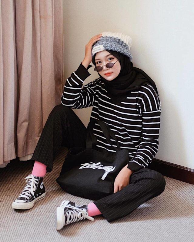 Fashion Hijab Wanita Style Kekinian Terbaru