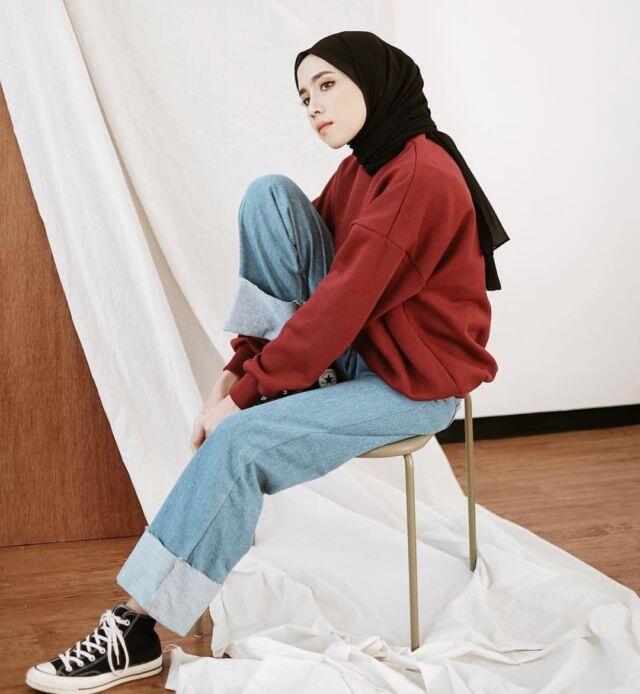 Fashion Hijab Wanita Style Kekinian Terbaru