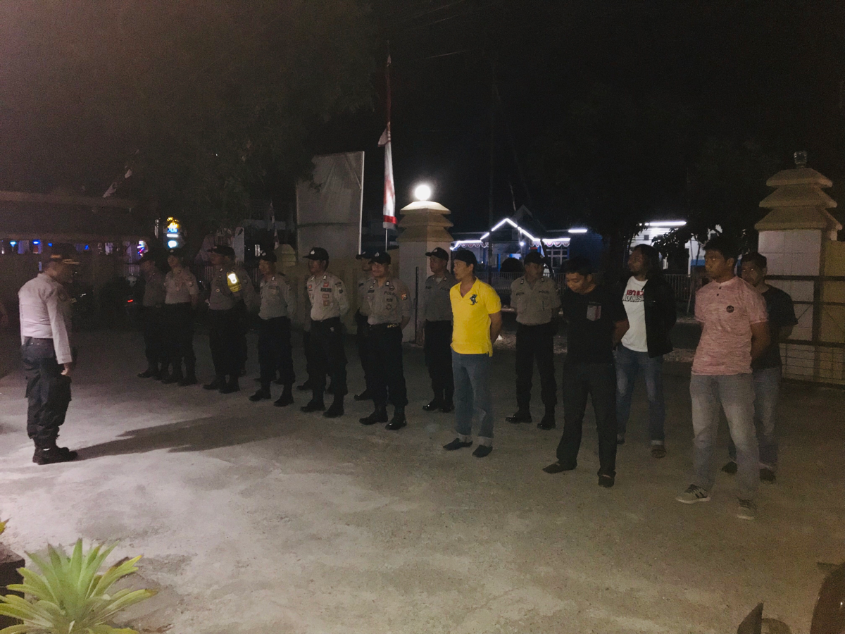 PAM Takbiran : Polsek Panca Rijang Menurunkan Full Personil.