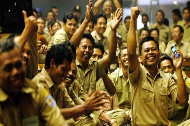 Diberhentikan Secara Massal, Belasan Perangkat Desa dan Kadus di Sidimpuan Protes