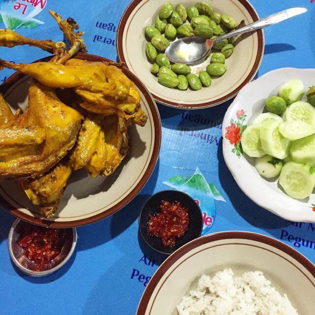 7 Ayam Goreng Gurih dan Nikmat yang Melegenda di Semarang