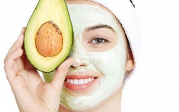 6 Langkah Skincare Malam yang Bikin Wajah Kamu Glowing!