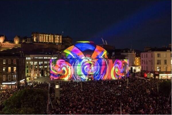 Gara-Gara Brexit, Pengisi Festival Edinburgh Ogah Dibayar Pakai Pounds